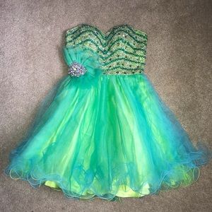 Homecoming Prom Dress Strapless
